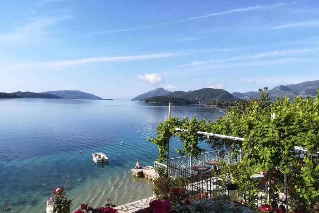 Villa Violeta Lefkada Nydri Exterior photo